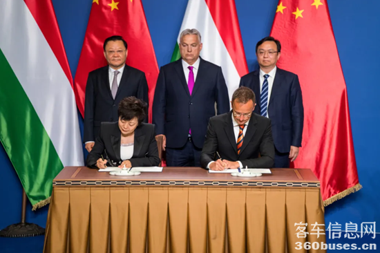 1747619120442616.png 1.png