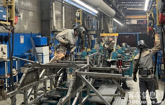 1748918231929022.jpg 3.jpg