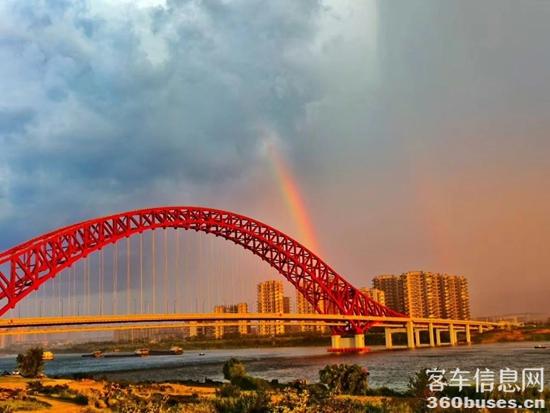 1753672736760647.jpg 3.jpg