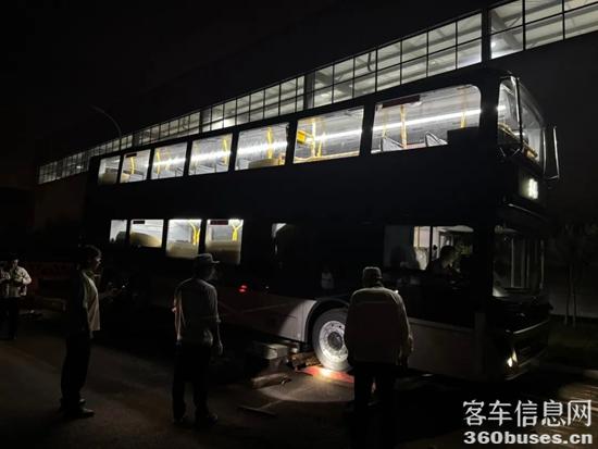 1753672774425350.jpg 4.jpg