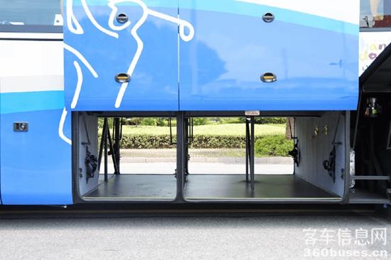 1753926547116825.jpg 4.jpg