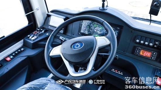 1755652952296292.jpg 5.jpg