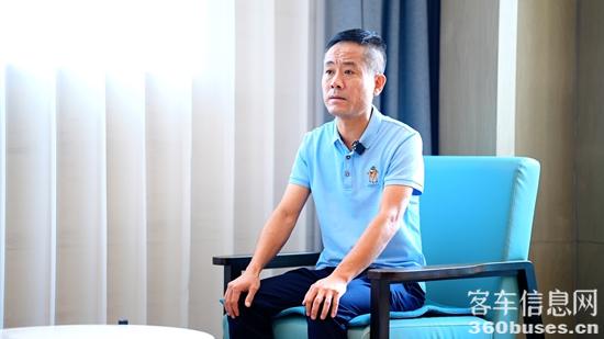 1756679894388121.jpg 6 天津市百斯特客運(yùn)有限公司董事長(zhǎng)劉鵬.jpg