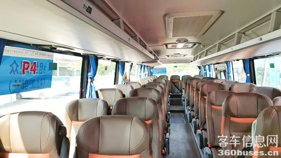 1763083168635584.jpg 內(nèi)飾2.jpg