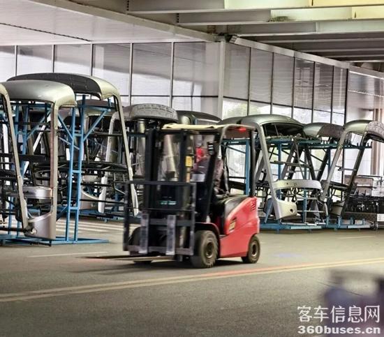 1763437193429138.jpg 4.jpg