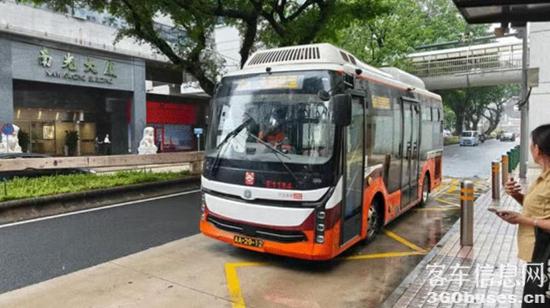 1763636339216896.jpg 7.jpg