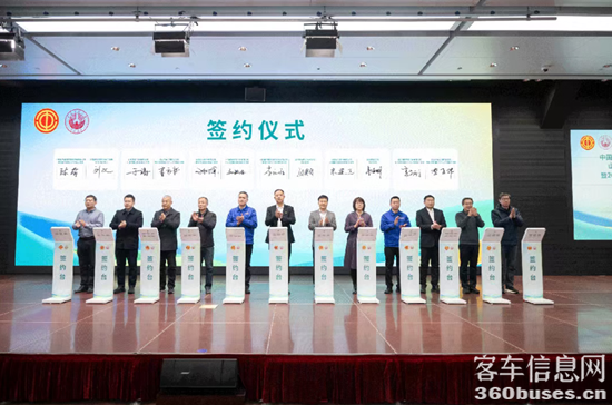 1763955047726705.png 3.png