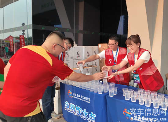 1765766285367477.png 4.png